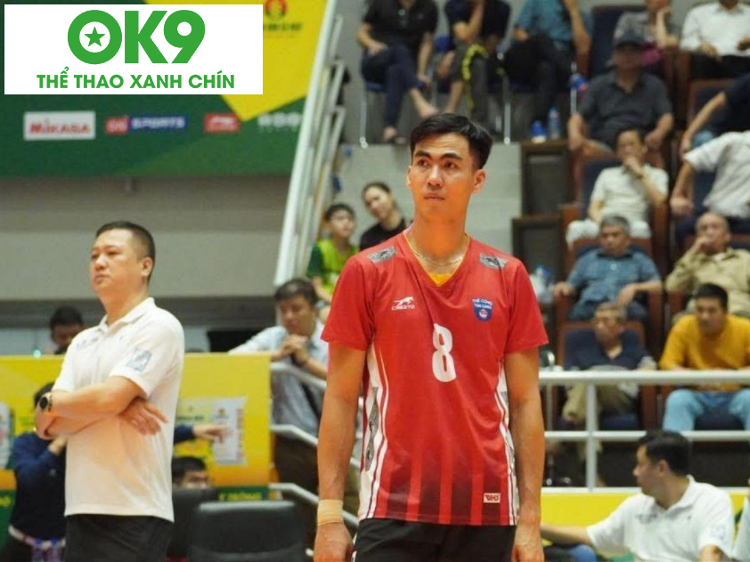 Từ Thanh Thuận trong màu áo Thể Công Tân Cảng (Ảnh: Tin bóng chuyền) Từ Thanh Thuận trong màu áo Thể Công Tân Cảng (Ảnh: Tin bóng chuyền)